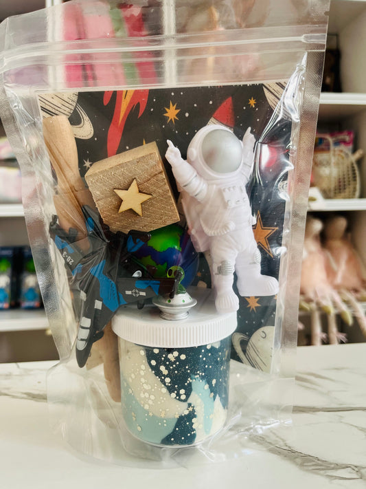 Outer Space Adventure Kit for Kids | Space Play Dough Kit | Sensory Play Kit | Astronaut Toy Set | Screen Free Activity |